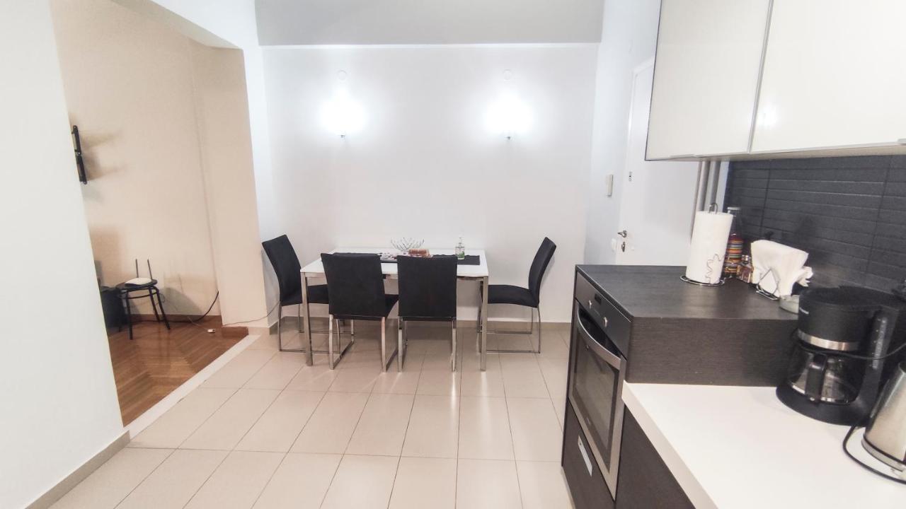 Sandy'S Apartment نافبليو المظهر الخارجي الصورة